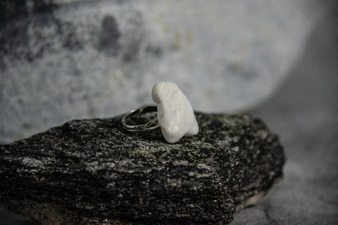 Rocks n' Rings - White Subtly Accented Quartz