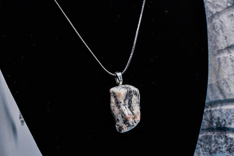 Necklace - White Quartz, Vertical Accents