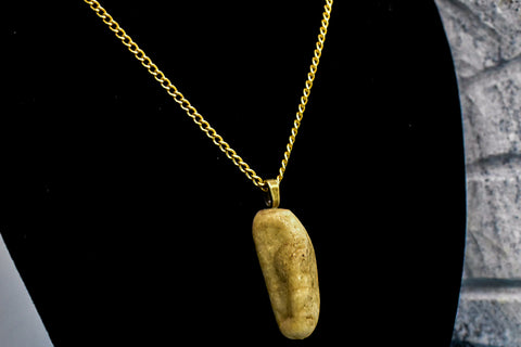 Necklace - Sand-Coloured Accented Rock