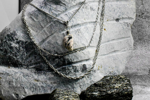 Necklace - White and Black Quartz