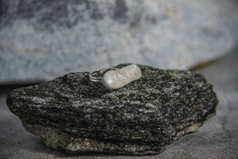 Rocks n' Rings - White Accented Quartz