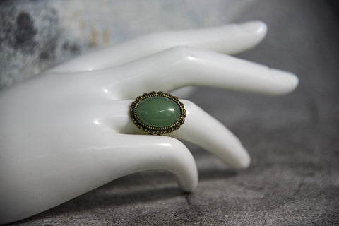 Retro Ring - Green Cabochon