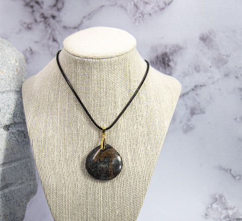 Picasso Marble Focal drop Necklace