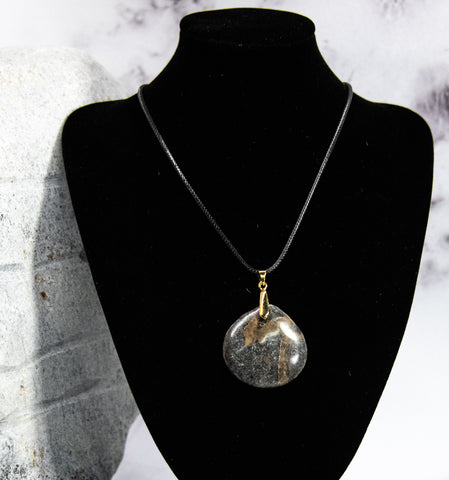 Picasso Marble Focal drop Necklace