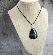 Stunning Black and Grey Marble Necklace