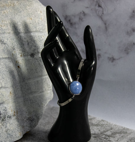 Stunning Blue Cabochon Bracelet