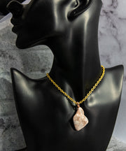 Dramatic Multicoloured White Quartz Rock necklace