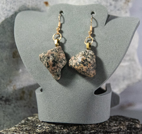 Mother Rock - Dramatic Quartz rocks with multitude of red, black and white accents on gold-finish earrings