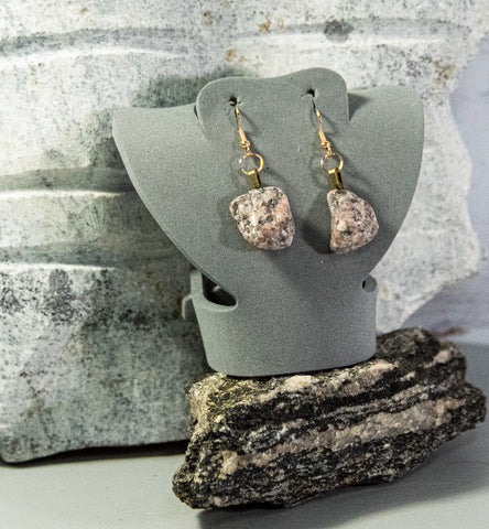 Mother Rock - Dramatic white Quartz rock with multitude of red, black and white accents on gold-finish earrings